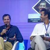 Marcelo Urtado and Lucas Garcez on the panel